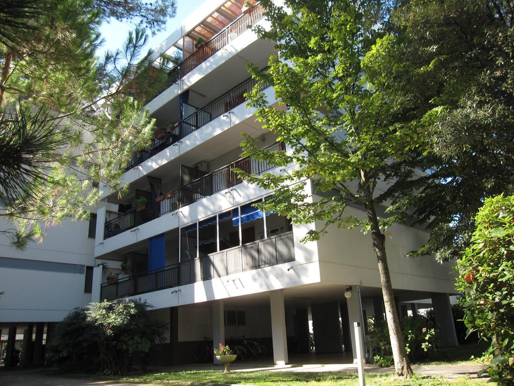 Argea Apartman Grado Szoba fotó